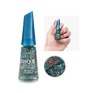 Esmalte Risqué Livre para Brilhar Glitter Azul De Paetê na Avenida